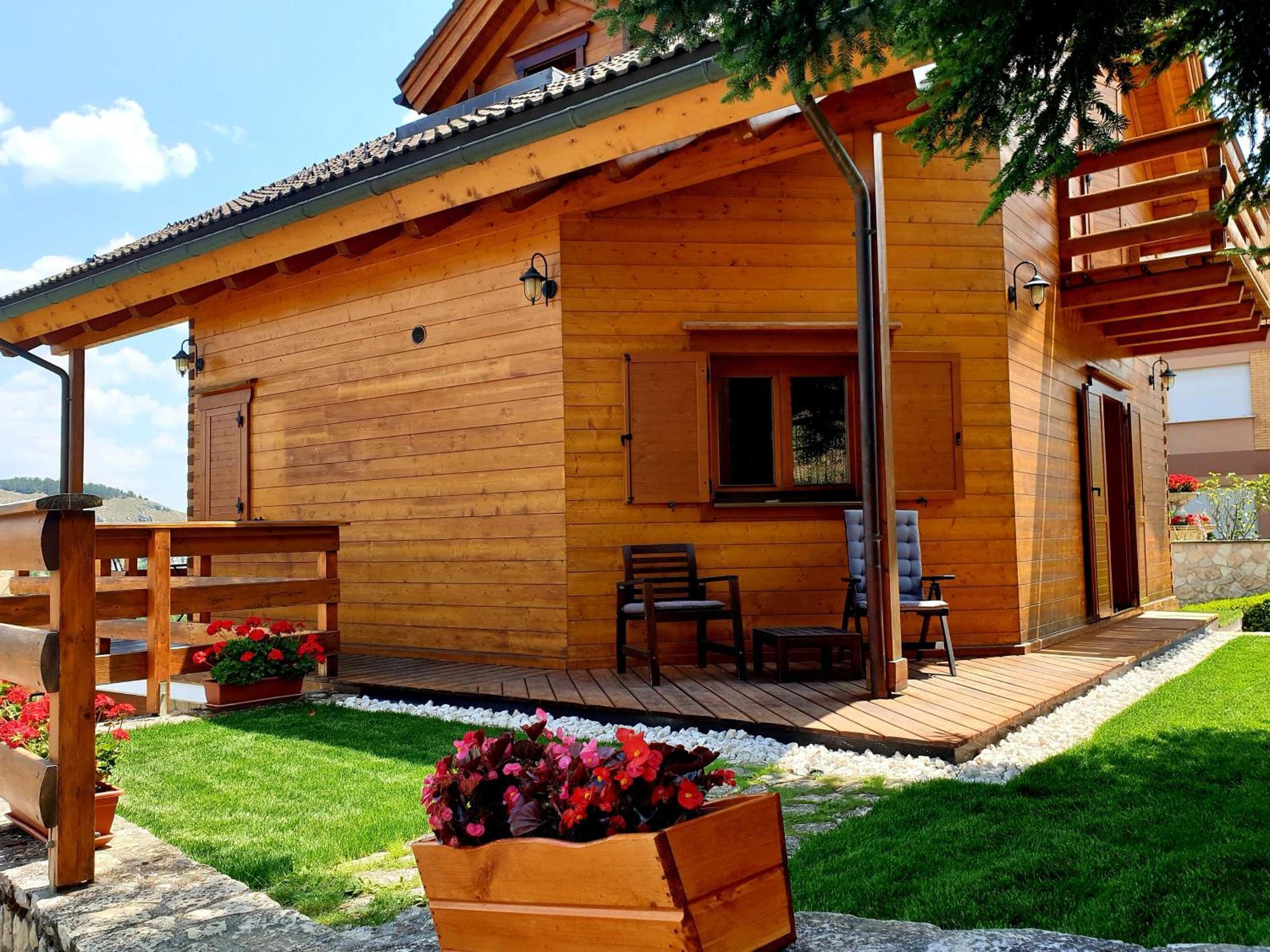 B&B Lo Chalet Di Ocre San Felice d'Ocre Exterior foto